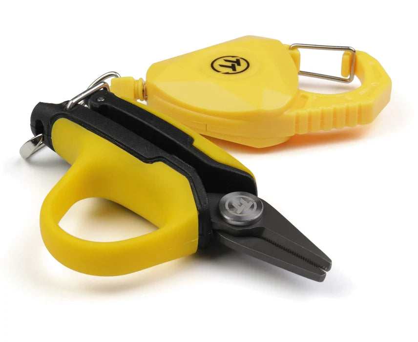 TT Fishing Compact Braid Scissors with Retractable Zinger
