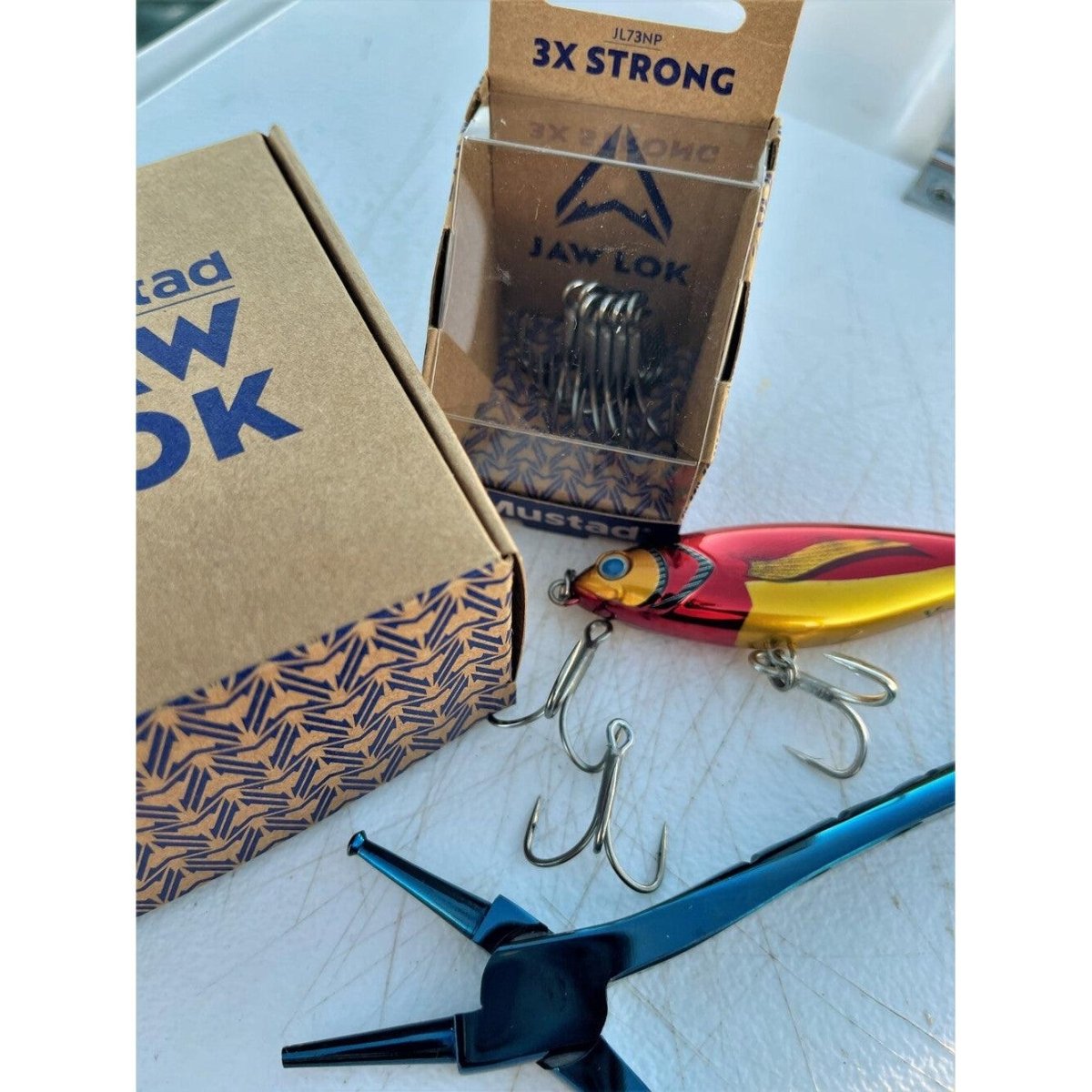 Mustad Jawlok 3x Strong Treble - Addict Tackle